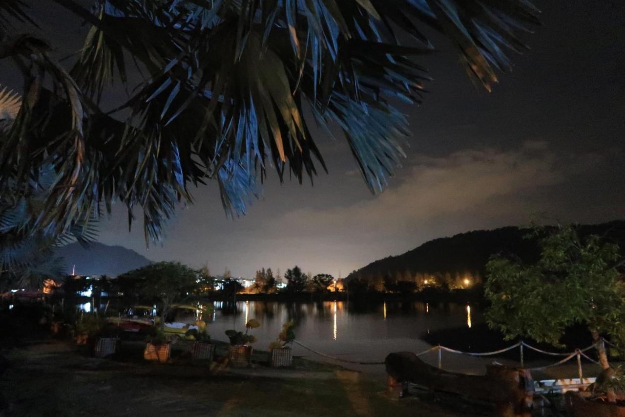 Peaceful 1-Bedroom Unit At Marina Island By Jomy Homestay Lumut Luaran gambar