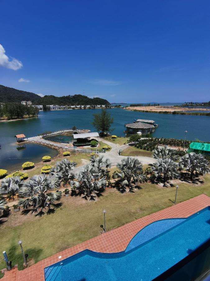 Peaceful 1-Bedroom Unit At Marina Island By Jomy Homestay Lumut Luaran gambar