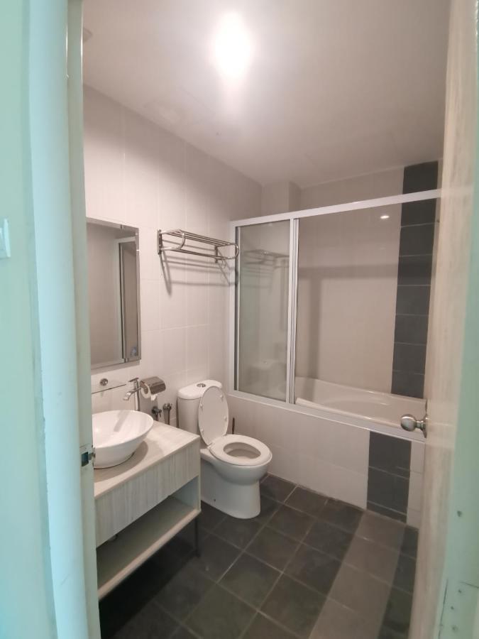Peaceful 1-Bedroom Unit At Marina Island By Jomy Homestay Lumut Luaran gambar
